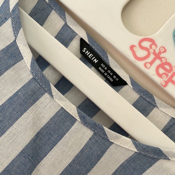 shein boxy blue and white stripe shirt - Picture 3 of 3